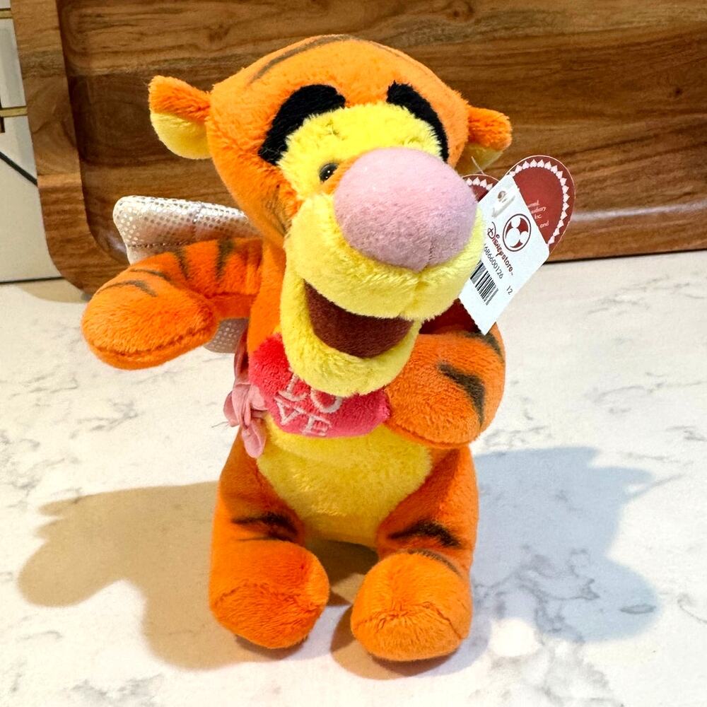 Disney Store Valentine's Day "Super Lover" Tigger Mini Bean Bag Plush Y2K